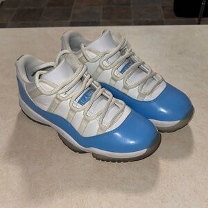 Air Jordan 11 Retro Low UNC 2017